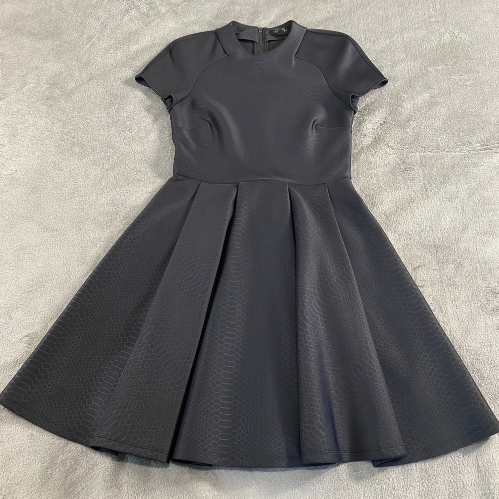 Ted Baker Dress Women 2 UK 0 US Black Melisse Skater Snakeskin Pleated Fit Flare